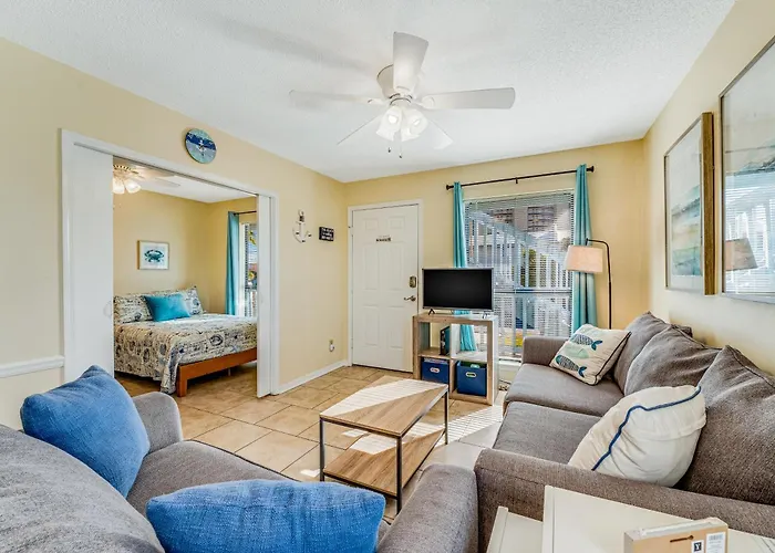 The Cove B206 Apartment *