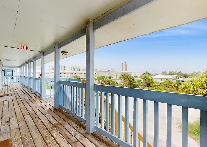 The Cove B206 Apartment