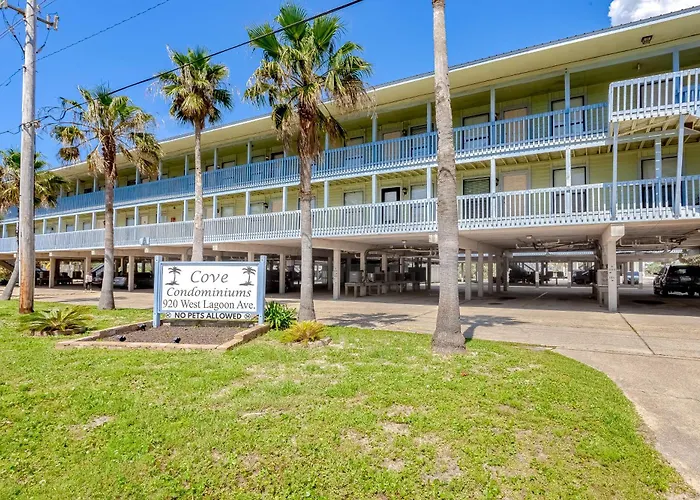 The Cove B206 Apartment *
