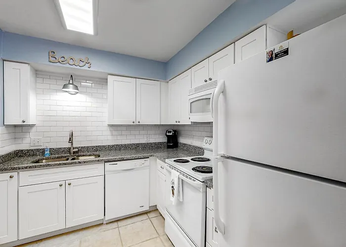 The Cove B206 Apartment *