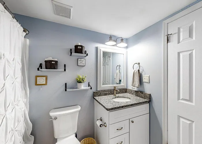 The Cove B206